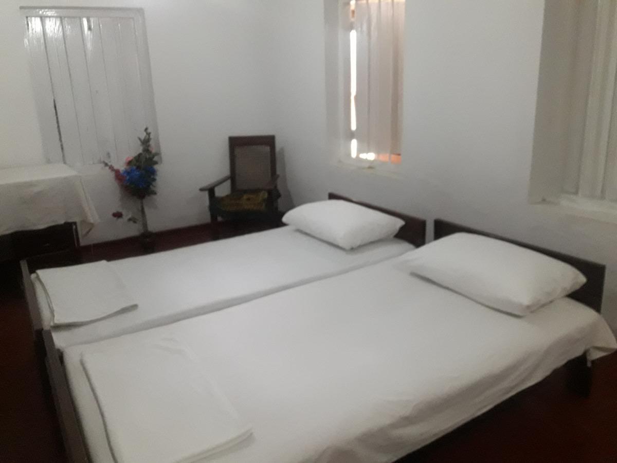 International Meditation Center Hotel Мириса Екстериор снимка