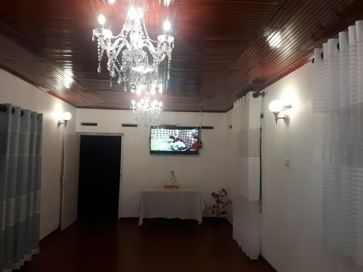 International Meditation Center Hotel Мириса Екстериор снимка