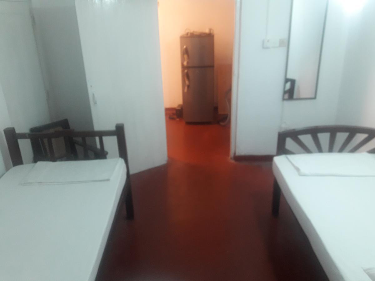 International Meditation Center Hotel Мириса Екстериор снимка